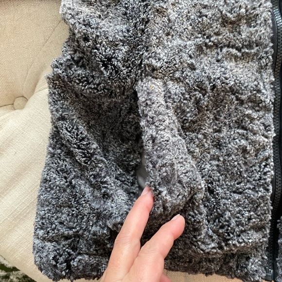 THE NORTH FACE Women’s Leopard Printed Mossbud Reversible Jacket - Picture 12 of 16